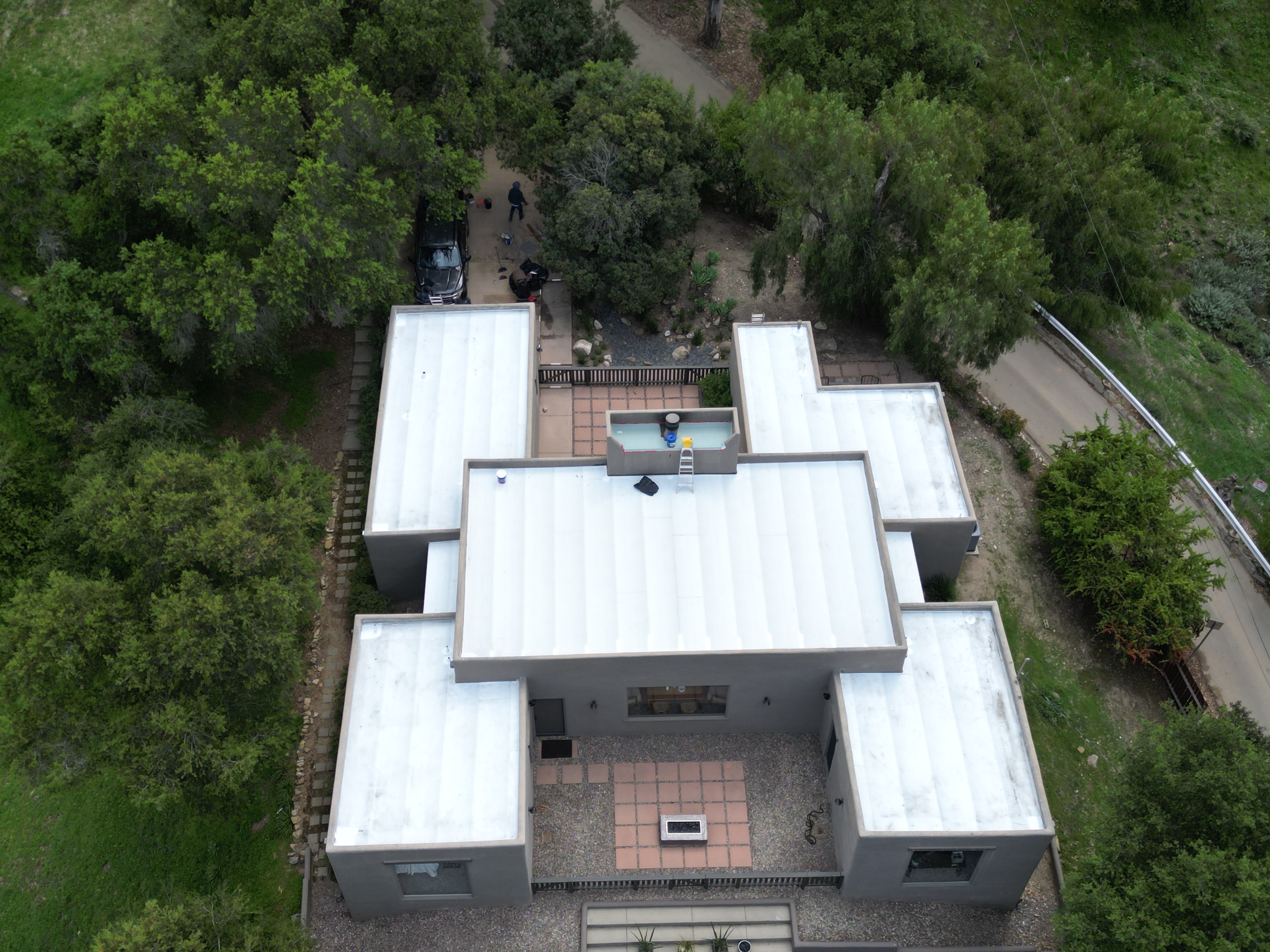 Roof Coating and Waterproofing